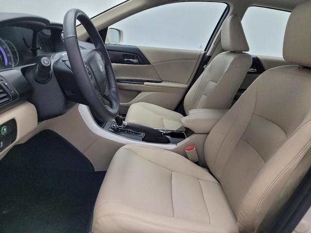 Photo of 2015 Gold Honda Accord