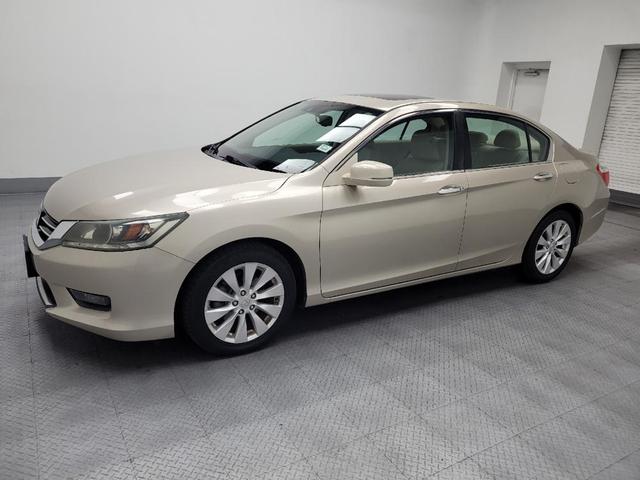 Photo of 2015 Gold Honda Accord