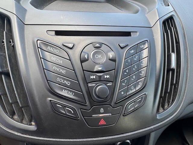 Photo of 2015 Black Ford Escape