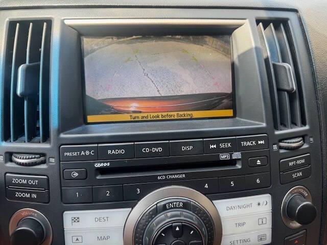 Photo of 2008 Orange INFINITI FX35