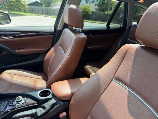 Photo of 2015 Blue BMW X1