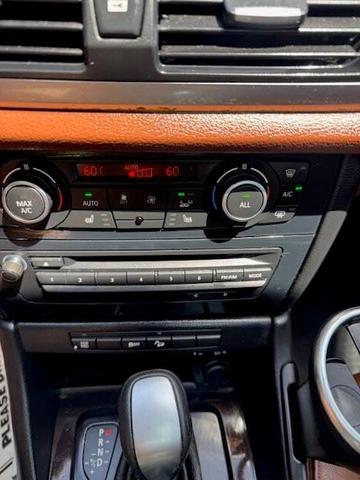Photo of 2015 Blue BMW X1