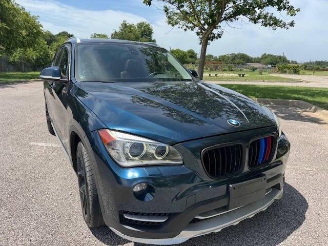 Photo of 2015 Blue BMW X1