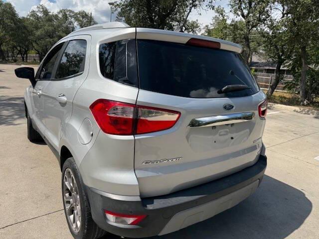 Photo of 2019 Silver Ford EcoSport