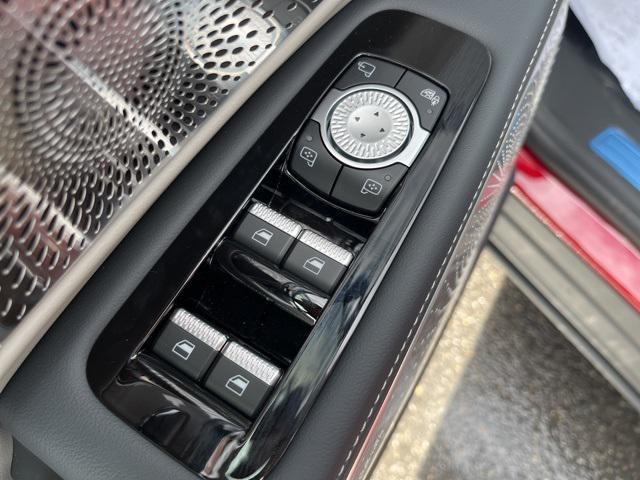 Photo of 2025 Red Carpet Metallic Tinted Clearcoat Lincoln Nautilus