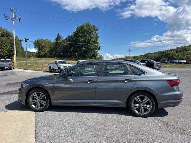 Photo of 2020 Platinum Gray Metallic Volkswagen Jetta