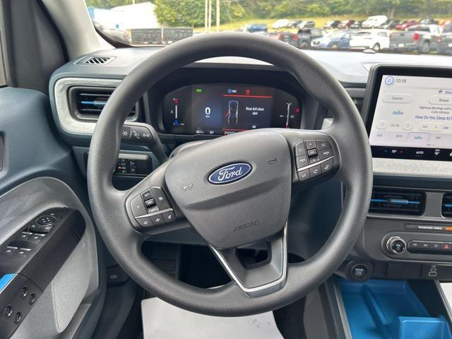 Photo of 2025 White Ford Maverick