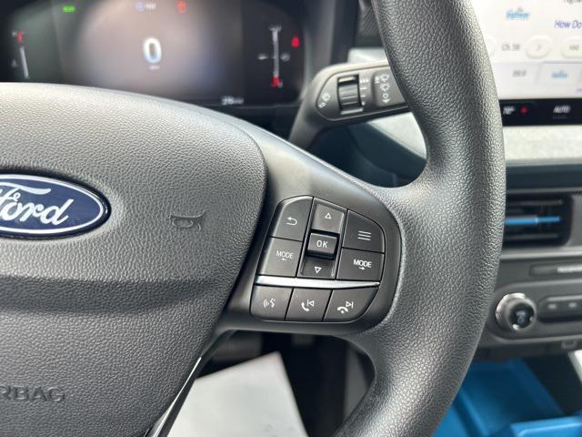 Photo of 2025 White Ford Maverick