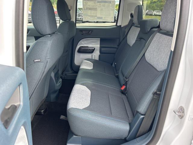 Photo of 2025 White Ford Maverick