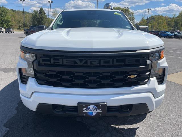 Photo of 2024 Summit White Chevrolet Silverado 2500