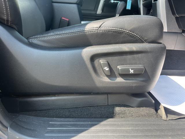 Photo of 2018 Magnetic Gray Metallic Toyota 4Runner