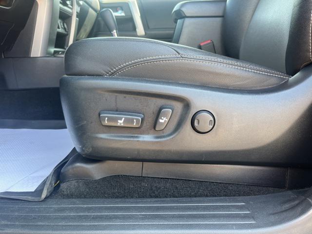 Photo of 2018 Magnetic Gray Metallic Toyota 4Runner