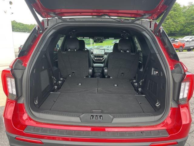 Photo of 2025 Red Metallic Ford Explorer