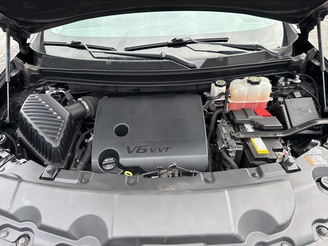Photo of 2021 Mosaic Black Metallic Chevrolet Traverse