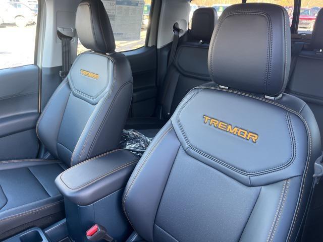 Photo of 2025 Desert Sand Ford Maverick