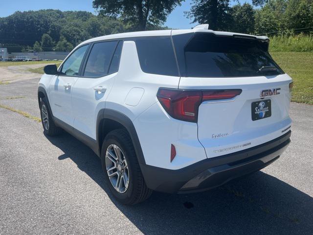 Photo of 2025 Summit White GMC Terrain