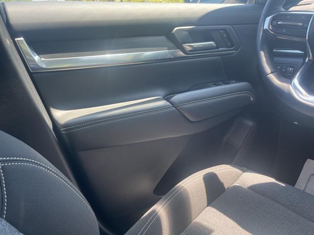 Photo of 2025 Summit White GMC Terrain