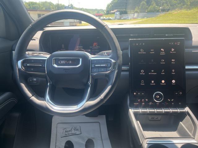 Photo of 2025 Summit White GMC Terrain
