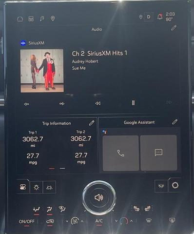 Photo of 2025 Summit White GMC Terrain