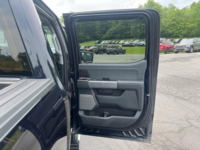 Photo of 2021 Antimatter Blue Metallic Ford F-150
