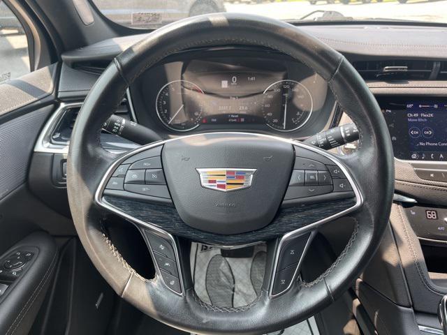Photo of 2023 Stellar Black Metallic Cadillac XT5