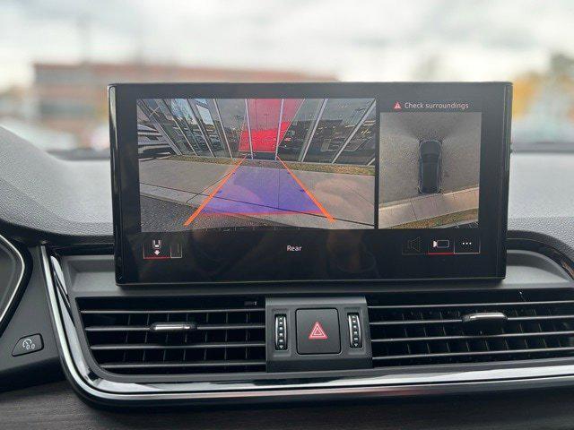 Photo of 2025 Mythos Black Metallic Audi Q5