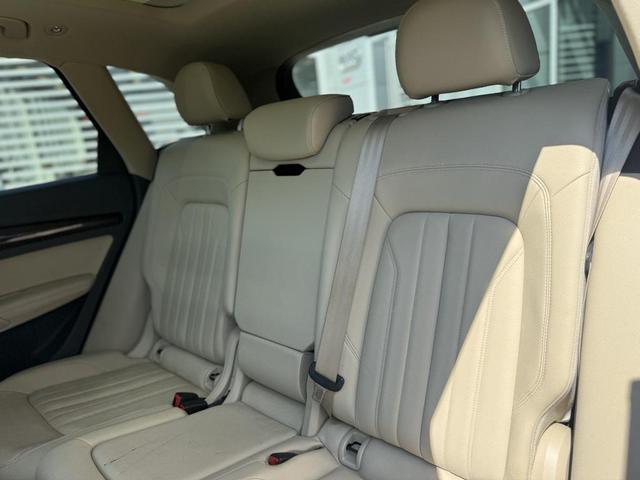 Photo of 2019 Azores Green Metallic Audi Q5
