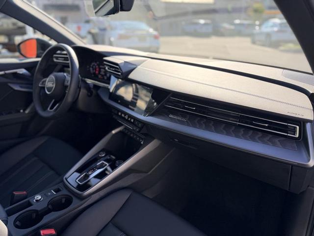 Photo of 2025 Manhattan Gray Metallic Audi A3