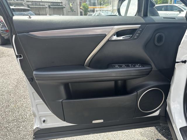 Photo of 2019 Eminent White Pearl Lexus RX 350