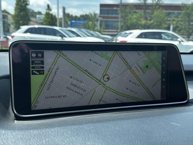 Photo of 2019 Eminent White Pearl Lexus RX 350
