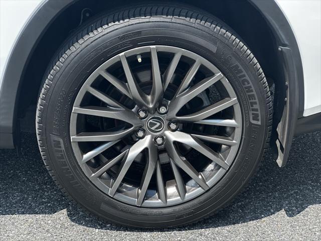 Photo of 2019 Eminent White Pearl Lexus RX 350