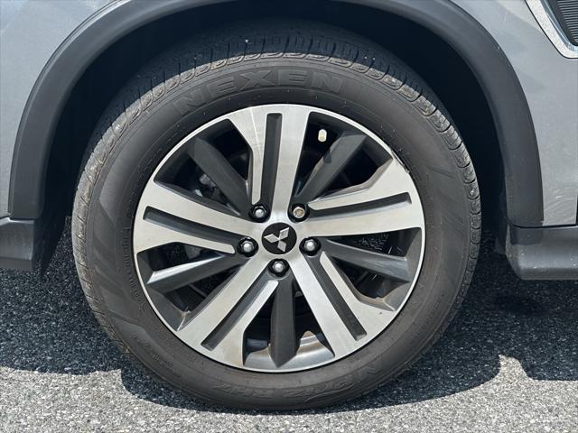 Photo of 2024 Mercury Gray Metallic Mitsubishi Outlander Sport