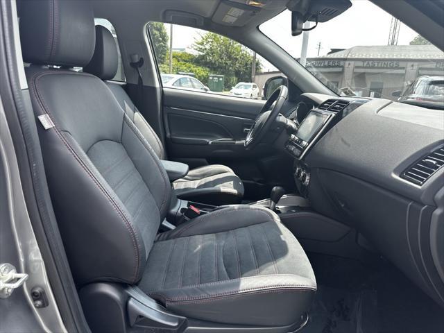 Photo of 2024 Mercury Gray Metallic Mitsubishi Outlander Sport
