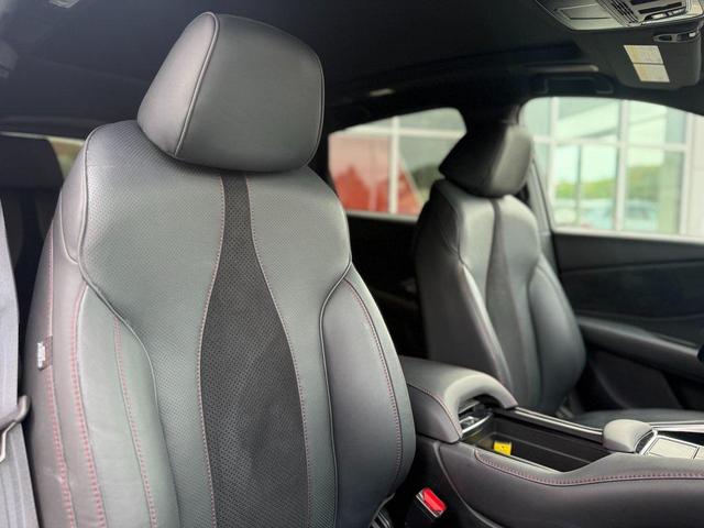 Photo of 2023 Platinum White Pearl Acura RDX