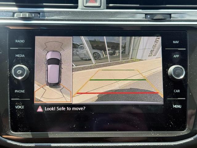 Photo of 2018 White Silver Metallic Volkswagen Tiguan