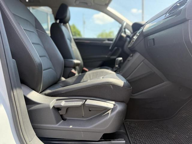 Photo of 2018 White Silver Metallic Volkswagen Tiguan