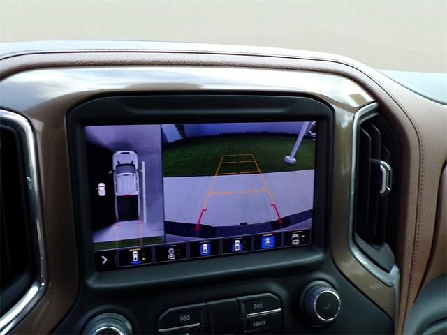 Photo of 2022 Black Chevrolet Silverado 3500