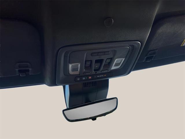 Photo of 2024 Onyx Black GMC Sierra 2500