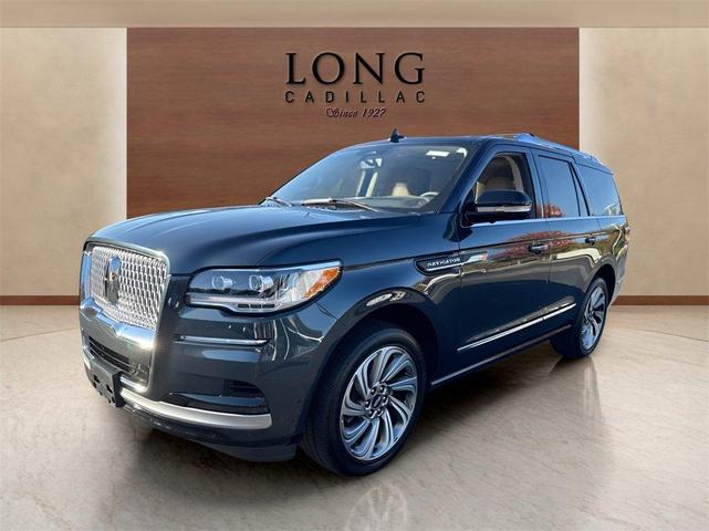 2022 Lincoln Navigator