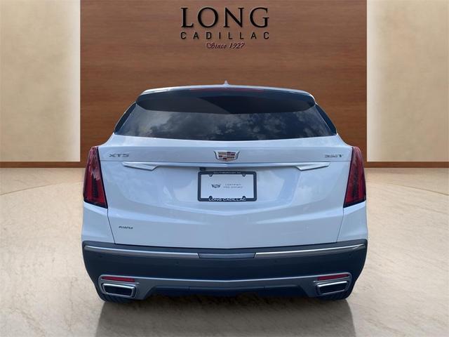 Photo of 2024 Crystal White Tri-Coat Cadillac XT5