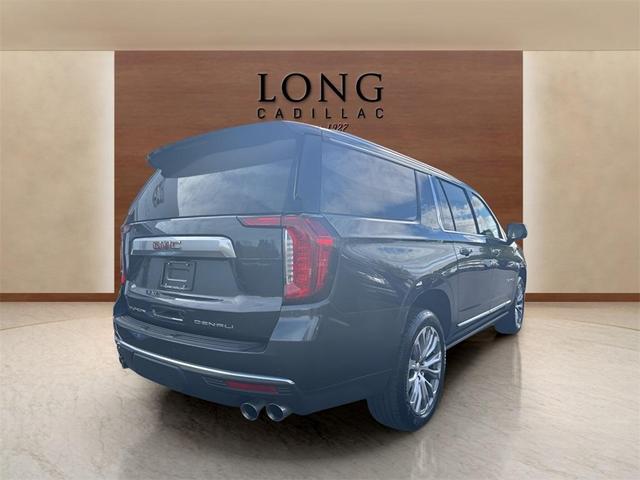 Photo of 2021 Hunter Metallic GMC Yukon XL
