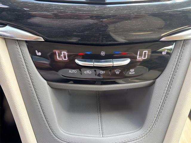 Photo of 2022 Satin Steel Metallic Cadillac XT6