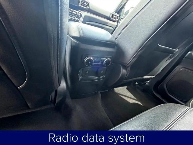 Photo of 2023 White Ford Explorer