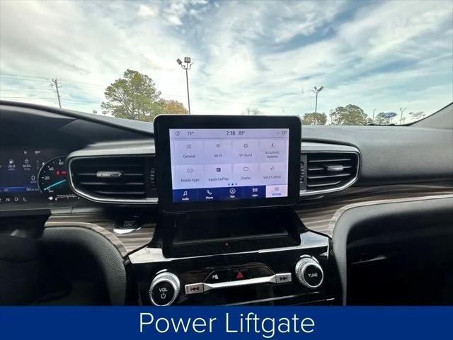 Photo of 2023 White Ford Explorer