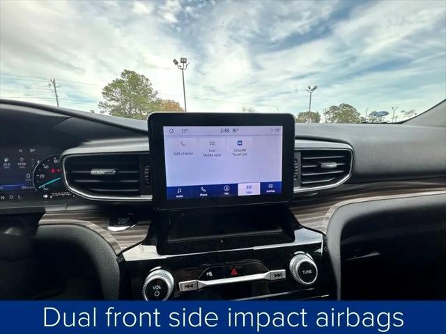 Photo of 2023 White Ford Explorer