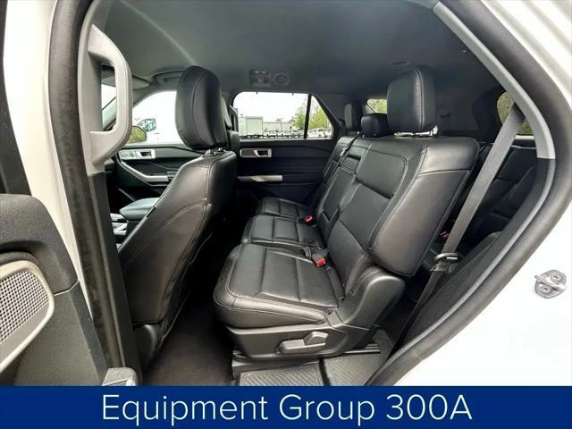 Photo of 2023 White Ford Explorer
