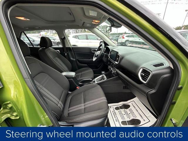 Photo of 2024 Green Apple Hyundai VENUE