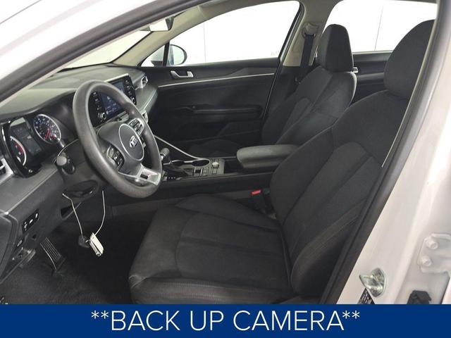 Photo of 2021 Glacial White Pearl Kia K5