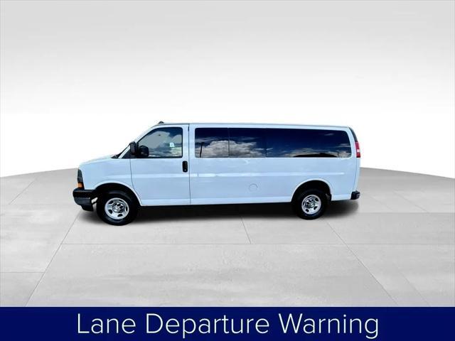 Photo of 2024 Summit White Chevrolet Express 3500