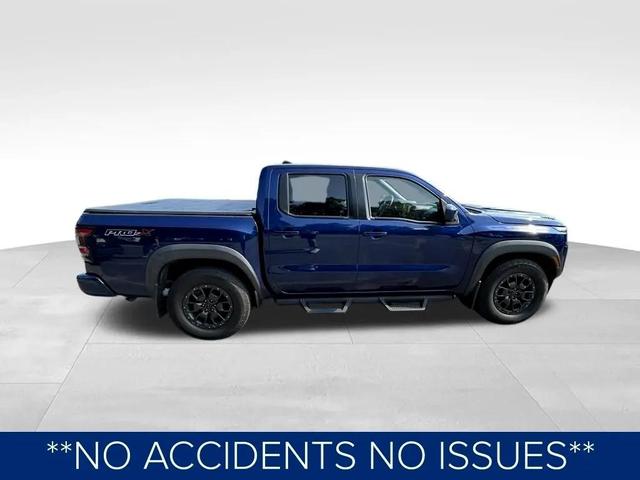 Photo of 2022 Deep Blue Pearl Nissan Frontier